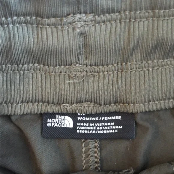 The North Face Green Track Pants with Elastic Waistband and Cuffs - Picture 2 of 3